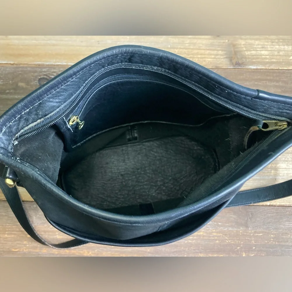 Vintage Coach 4153 Black Leather Bleecker Bucket Bag Crossbody